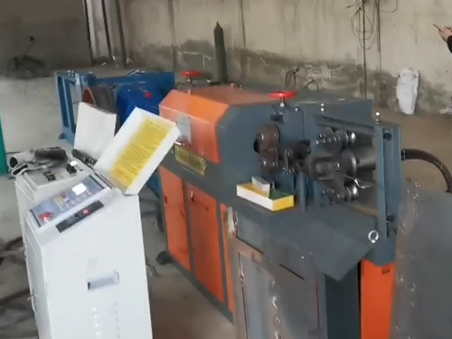 XWD650型四连拔拉丝机、调直机收线机 现场视频