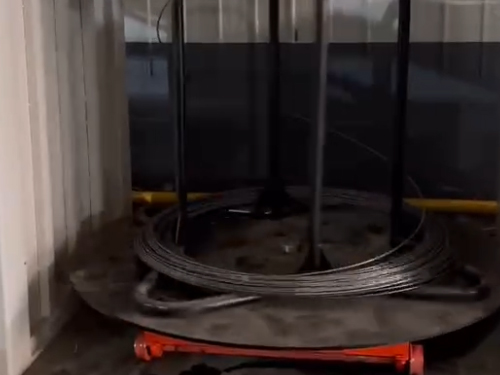 LZS800型-3卧式直进式拉丝机 镇江杨中现场